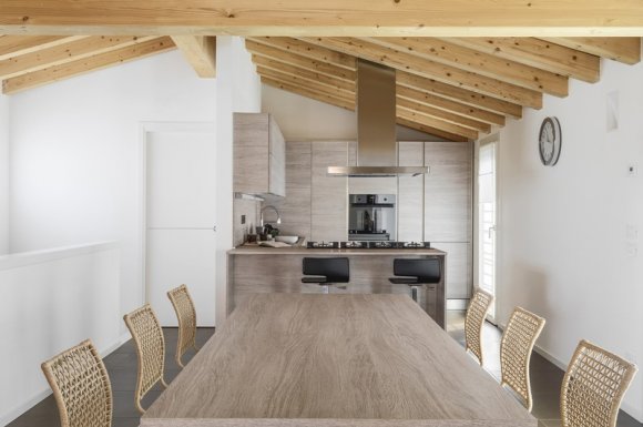 Entreprise pour l'installation de solive et cloisons en bois en intérieur Puy-en-Velay